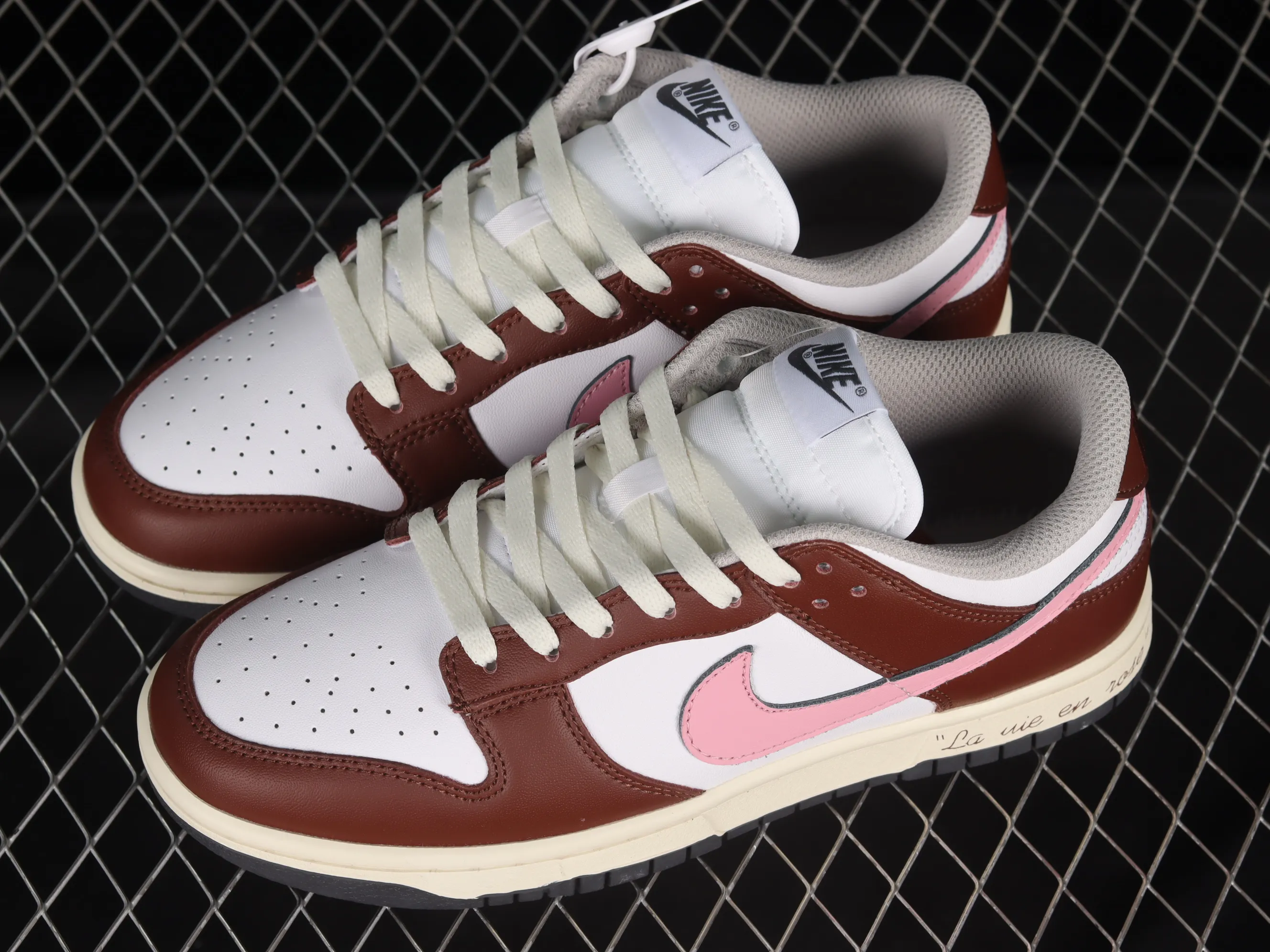 All categories Nk SB Dunk series Nk SB Dunk Low low-top sneakers Nk Dunk Low Valentine's Day limited SB low-top sports and leisure sneakers DD1503-117